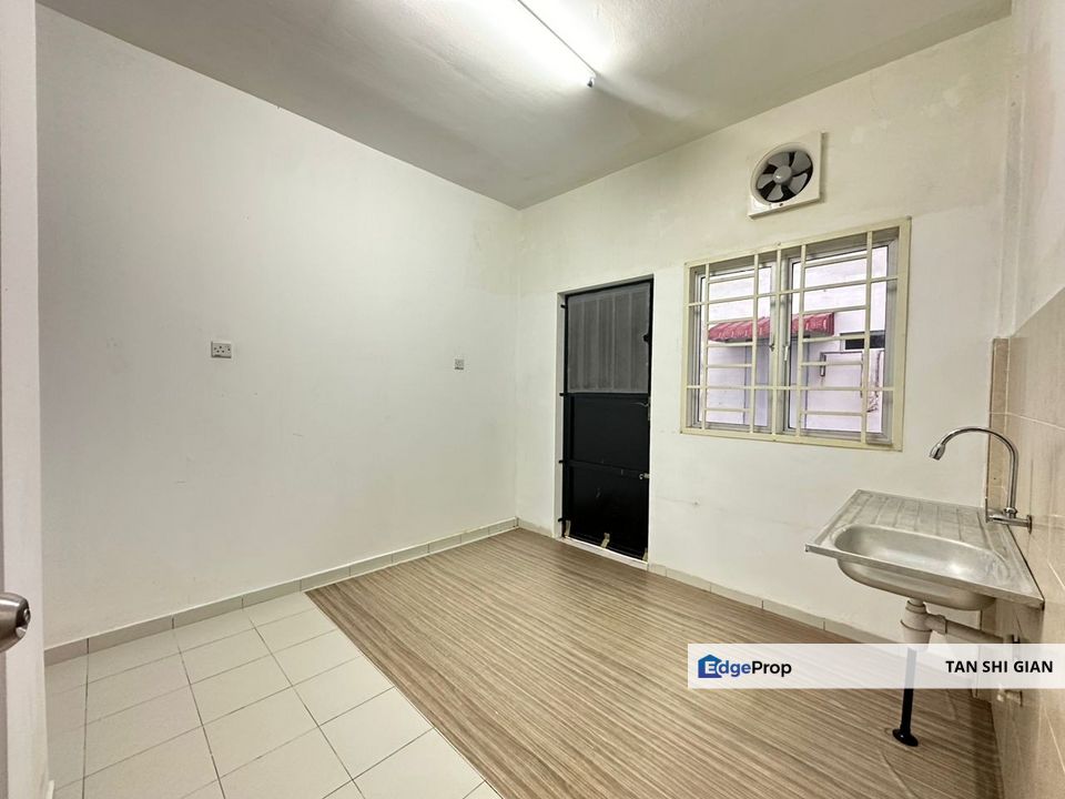 Scientex Senai Townhouse For Sale , Johor, Senai