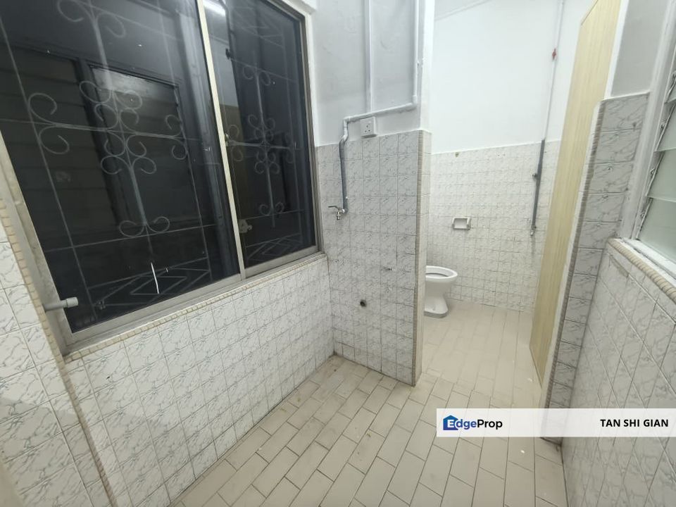 Flat TUTA 2Bedroom for Sale , Johor, Johor Bahru