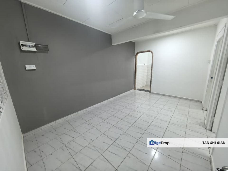 Flat TUTA 2Bedroom for Sale , Johor, Johor Bahru