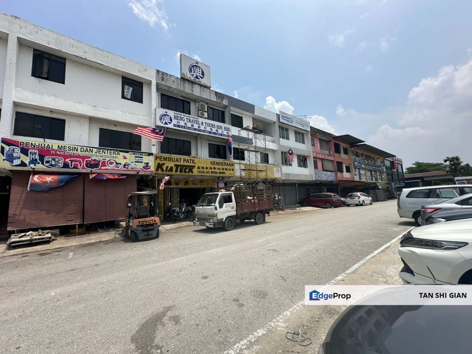 Kulai Saleng Main Road Shop for Sale , Johor, Kulai