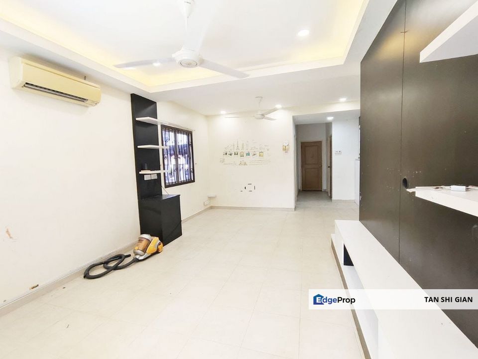 Tampoi Indah ENDLOT Townhouse For Sale , Johor, Tampoi