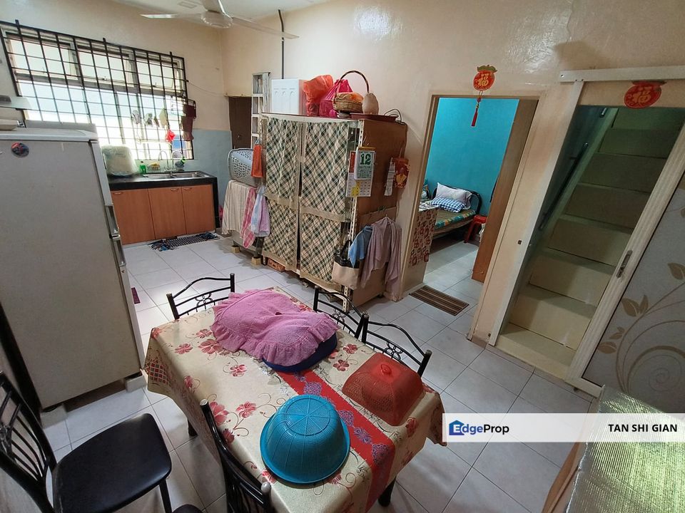 Taman Universiti House For Sale , Johor, Skudai