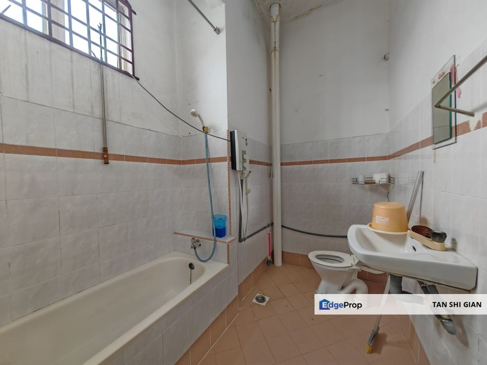 Pulai Utama 2stotey for Sale, Johor, Skudai