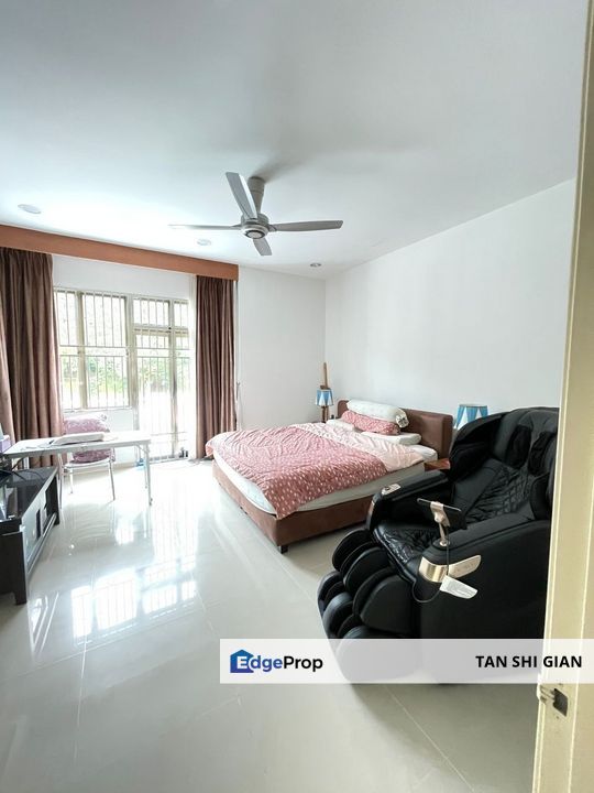 Impian Emas 2Storey Superlink house for Sale , Johor, Skudai