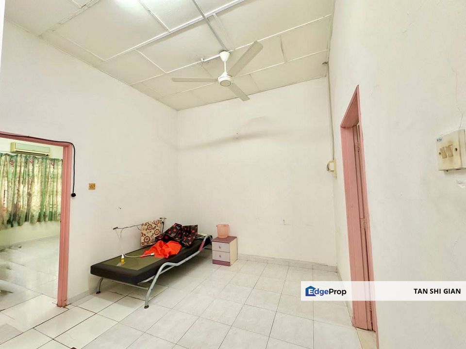 Taman Universiti 2Storey House for Sale , Johor, Skudai