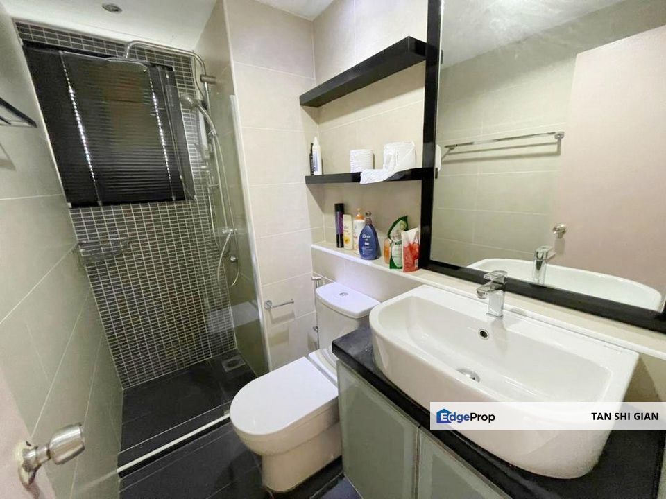 Danga View 3Bedroom Apartment for Sale , Johor, Johor Bahru