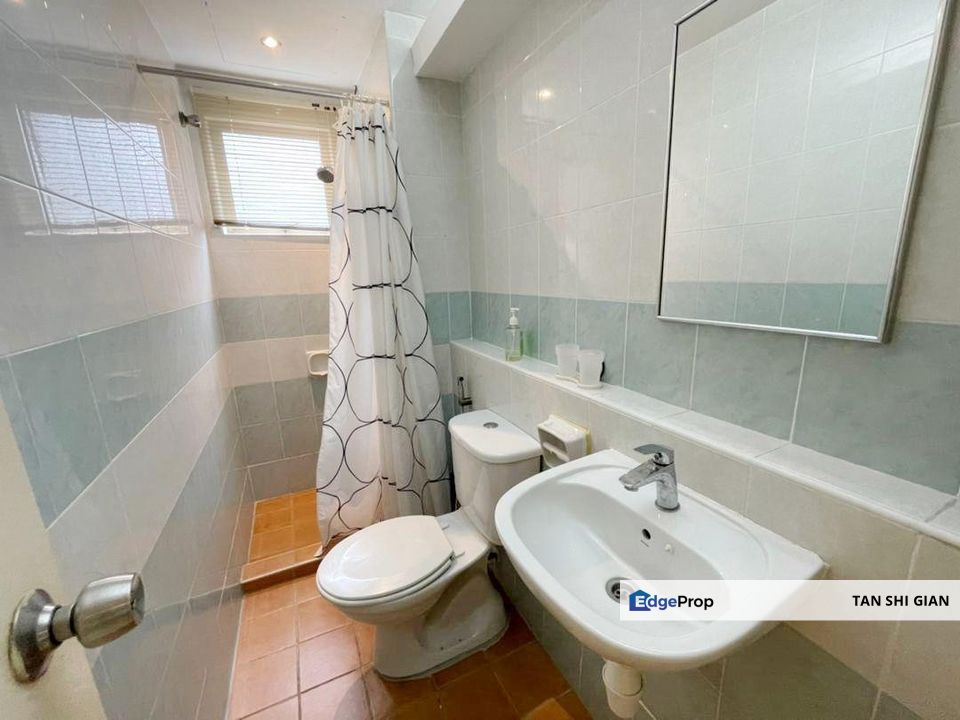 Danga View 3Bedroom Apartment for Sale , Johor, Johor Bahru