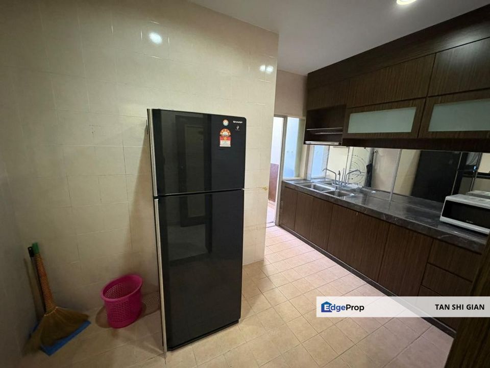 Molek Prima Regency 3bed Condo for Sale, Johor, Plentong