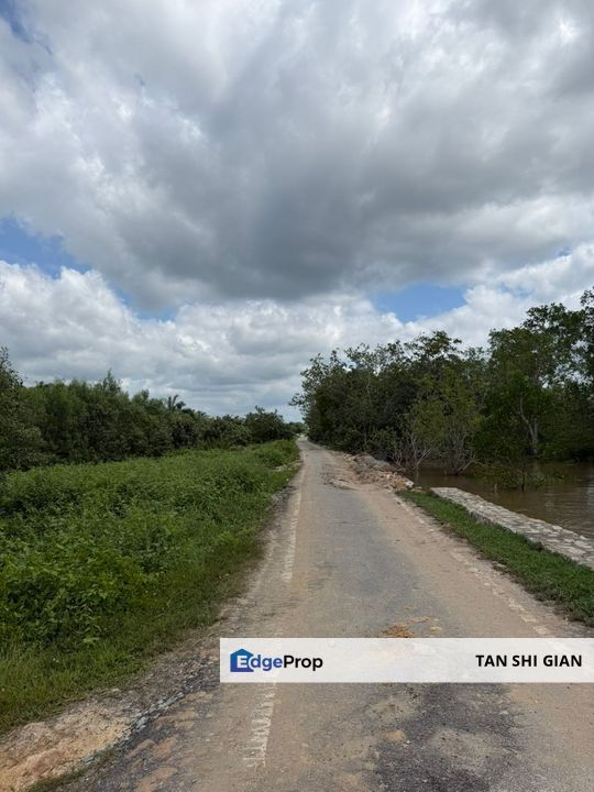 Batu Pahat 6.5 Acre Seaside land for Sale, Johor, Rengit