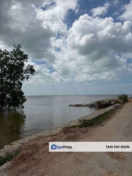 Batu Pahat 6.5 Acre Seaside land for Sale, Johor, Rengit