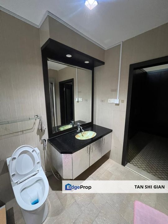 Taman Gaya Double Storey Terrace for sale , Johor, Ulu Tiram