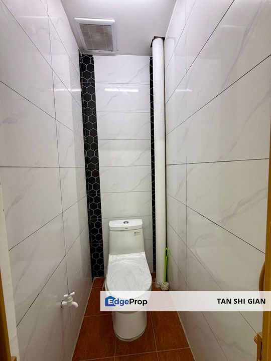 Desa Cemerlang double Storey low cost for Sale, Johor, Ulu Tiram