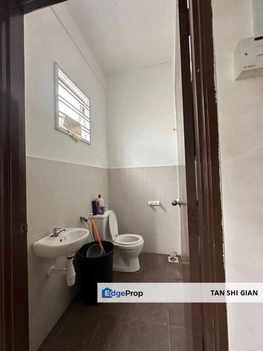 Senai Scientex 2storey Terrace for Sale, Johor, Senai