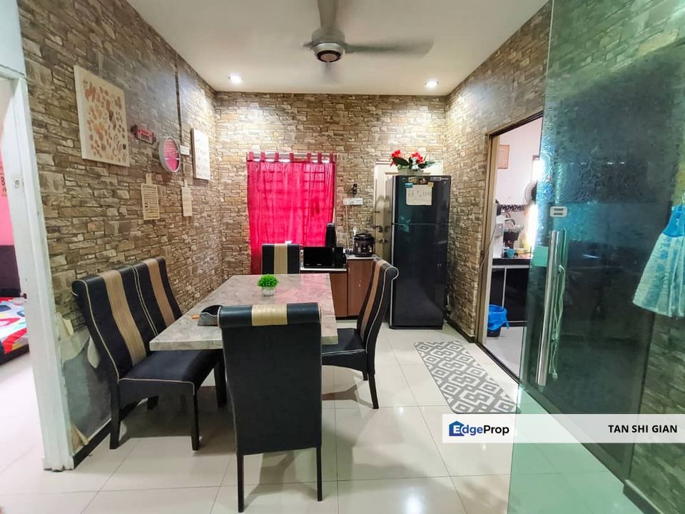 Kempas Baru Bungalow House For Sale , Johor, Johor Bahru