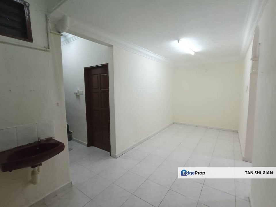 Tun Aminah single Storey House for Sale , Johor, Skudai