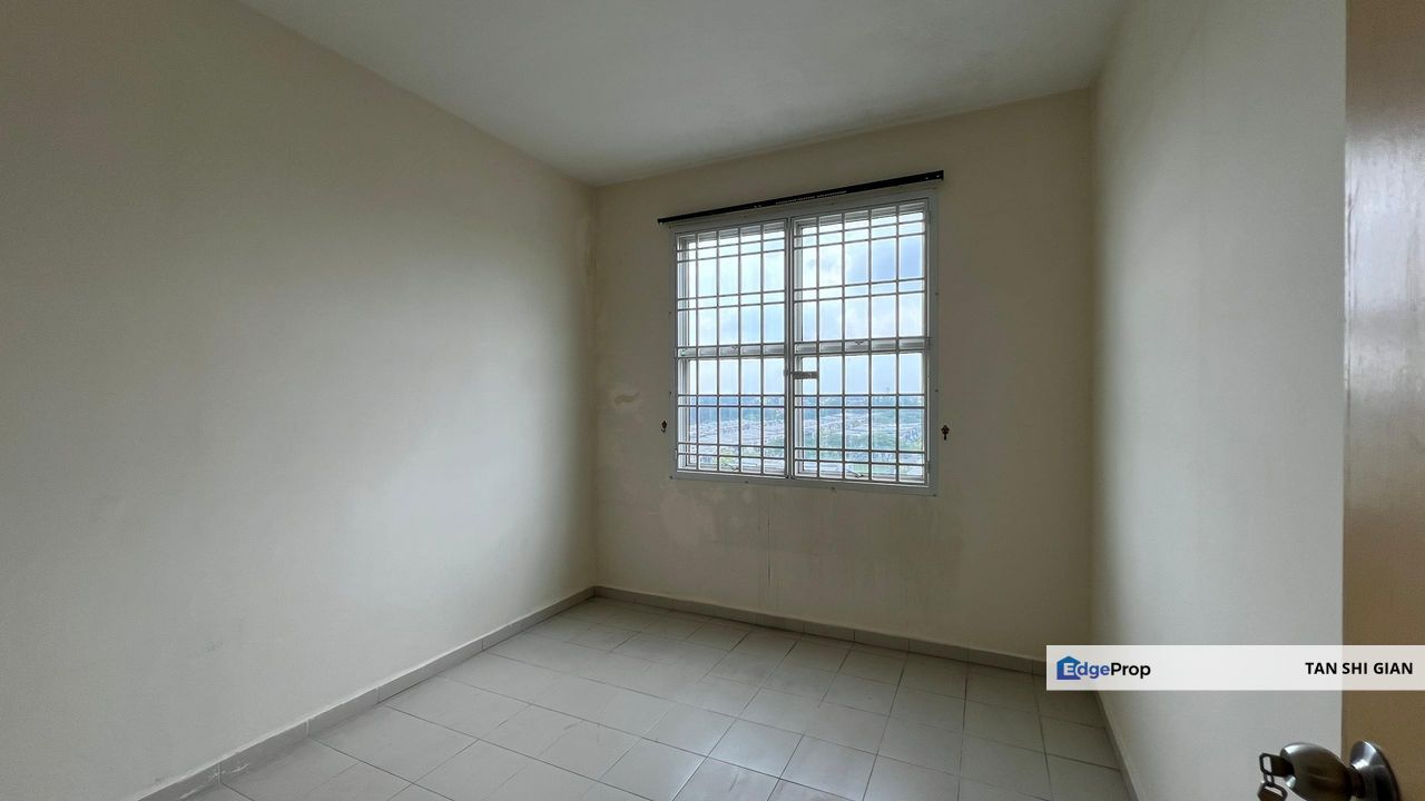 Austin Lake view Suites 3Bedroom Corner Lot for sale , Johor, Johor Bahru