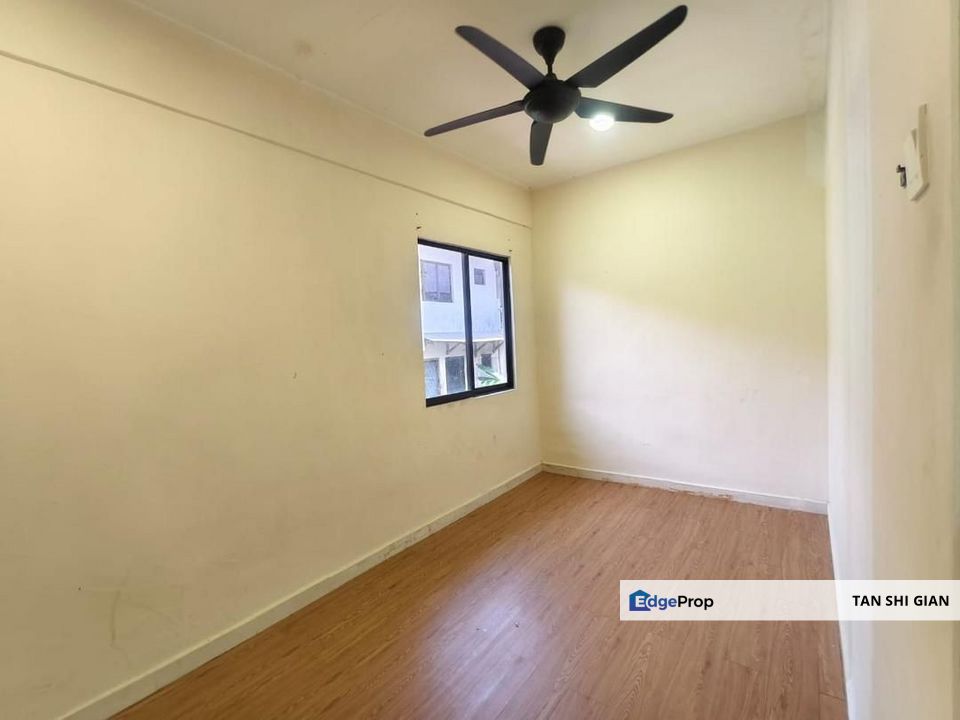 Skudai Selesa Jaya 2Storey Low Cost for sale , Johor, Skudai