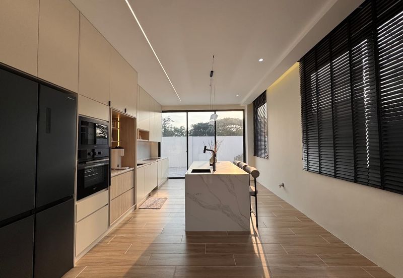 Bukit Suria Garden Village