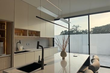 Bukit Suria Garden Village