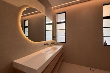 Bukit Suria Garden Village