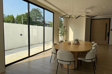 Bukit Suria Garden Village