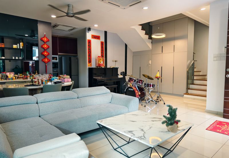 ID Design Modern Renovated SemiD Dlaman Clubhouse