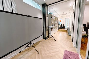 ID Design Modern Renovated SemiD Dlaman Clubhouse