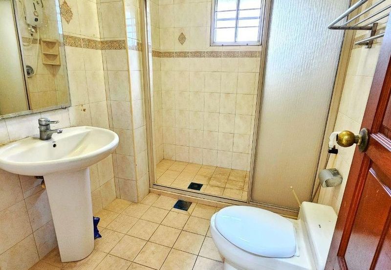 For sale! Semi D Corner @ Seksyen 9, Shah Alam