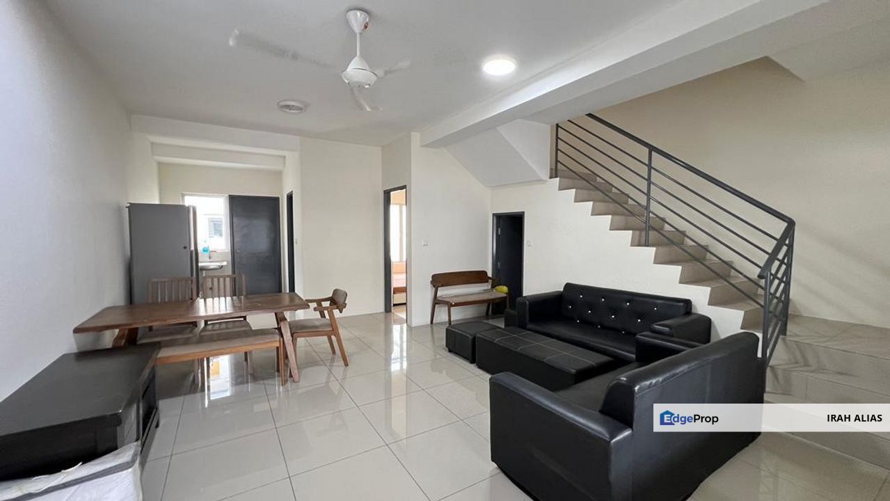 TO SELL!!: DOUBLE STOREY @ KITA HARMONI, CYBERSOUTH DENGKIL, SELANGOR, Selangor, Dengkil