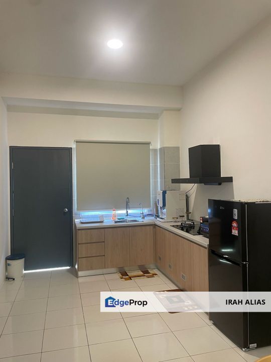 TO LET ! HOMESTAY UNIT TOWN HOUSE (GRD FLR) AT KITA MESRA CYBERSOUTH, Selangor, Sepang