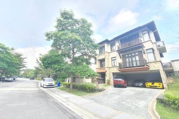 Glenmarie Residences