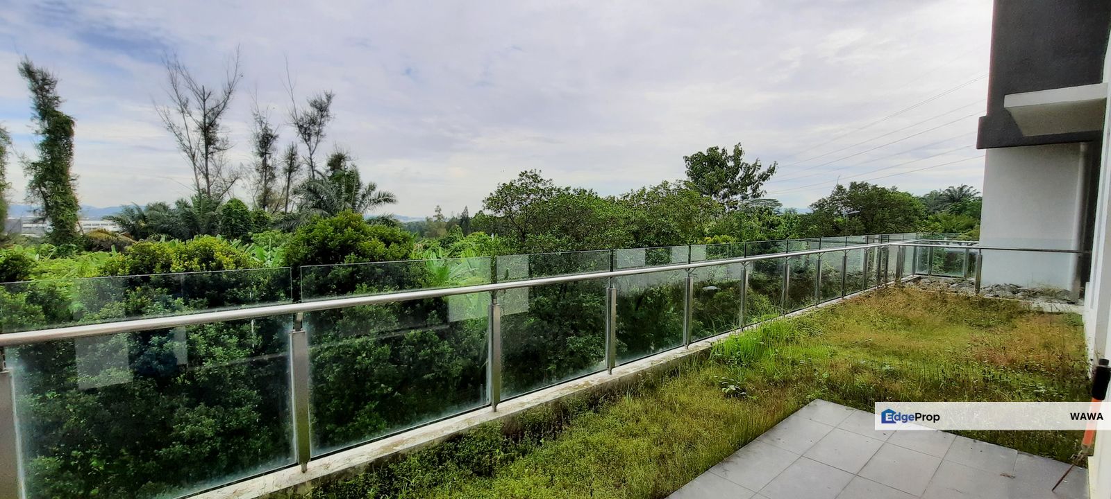 Condo with pool at Temasya Kasih at Glenmarie, Shah Alam for Sale., Selangor, Shah Alam