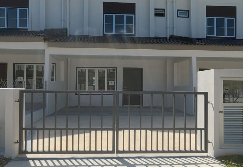 M Senyumia Salak Tinggi (New Phase 2)