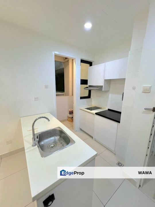 H20 SERIVICE RESIDENCE, ARA DAMANSARA FOR SALE., Selangor, Ara Damansara