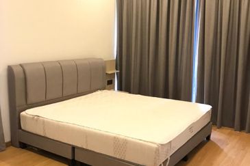 Baypoint @ Country Garden Danga Bay