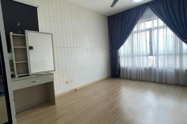 Midas Perling Apartment