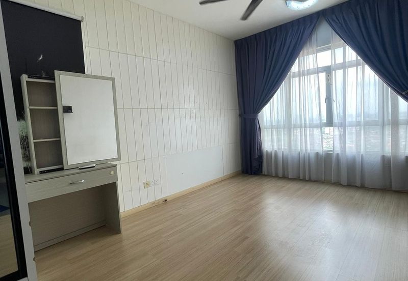 Midas Perling Apartment