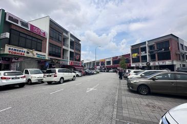 68 Avenue @ Gelang Patah