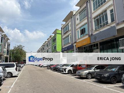 3 storey Shop End Lot @ Ganga Sutera, Johor, Skudai