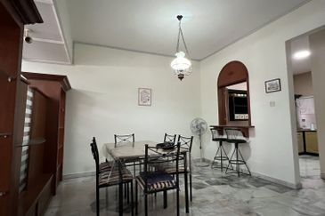 SL 2, Bandar Sungai Long