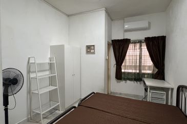 SL 2, Bandar Sungai Long