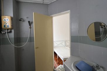 SL 2, Bandar Sungai Long