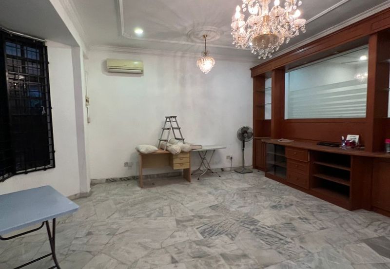 SL 2, Bandar Sungai Long