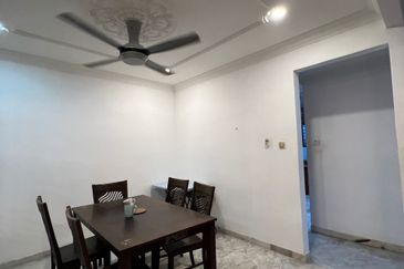 SL 2, Bandar Sungai Long