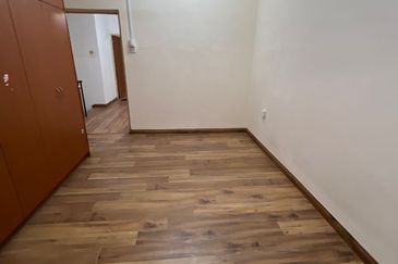 SL 2, Bandar Sungai Long