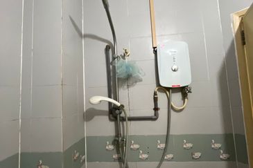 SL 2, Bandar Sungai Long