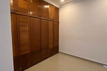 SL 2, Bandar Sungai Long