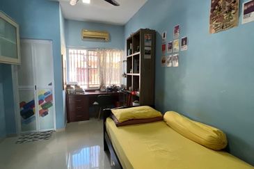 SL7, Bandar Sungai Long