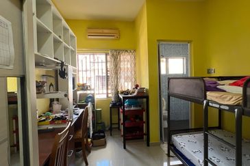 SL7, Bandar Sungai Long