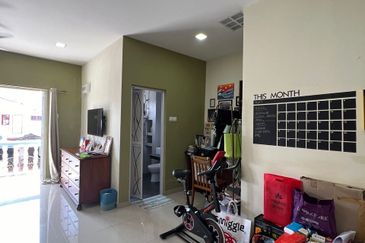 SL7, Bandar Sungai Long